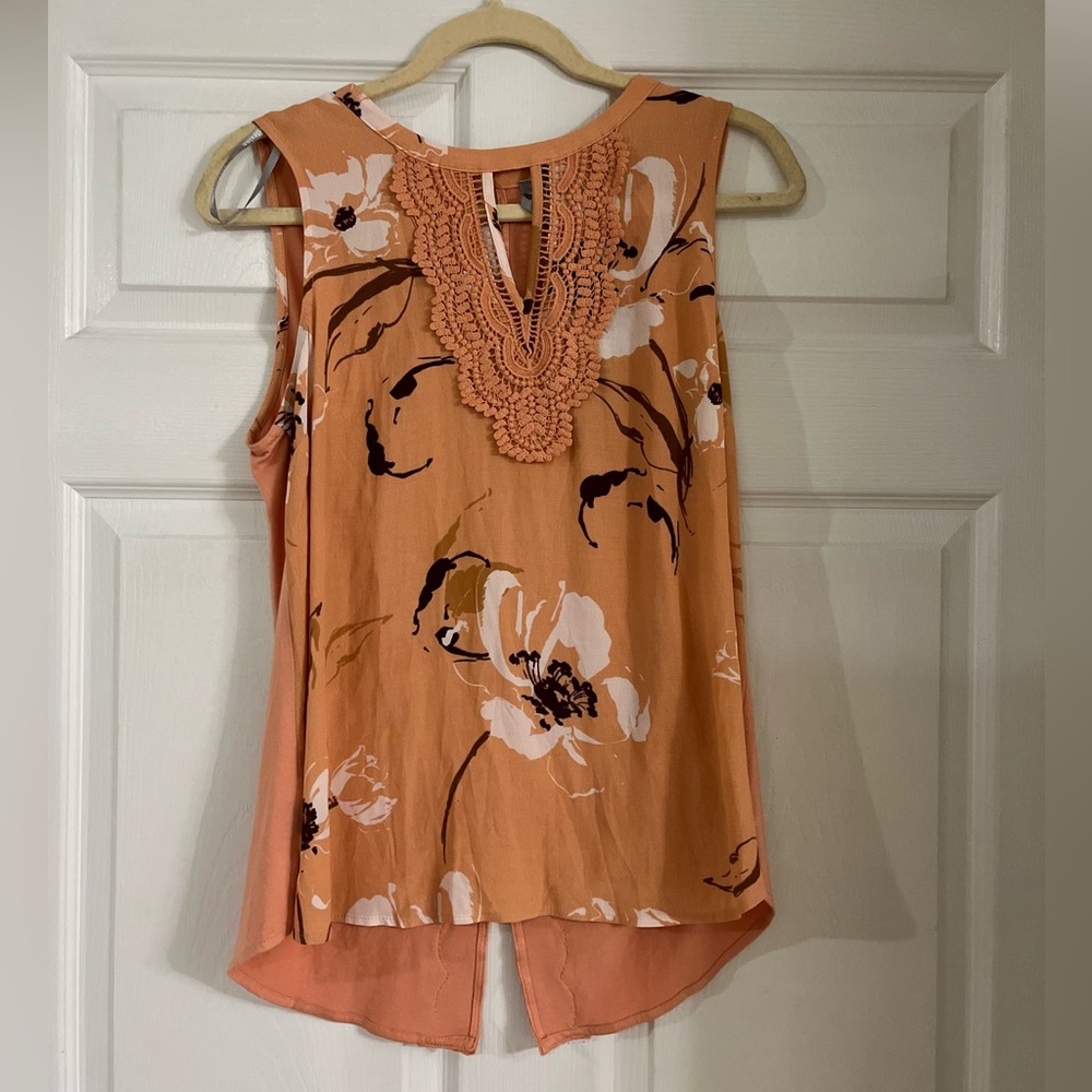 Daniel Rainn Quin Keyhole Crochet Top Blush women’s‎ size medium NWT